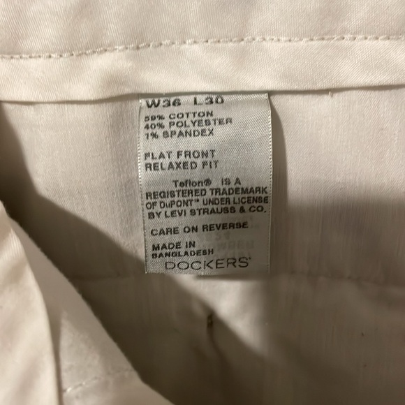 DOCKERS KHAKI DRESS PANT 36W 30 L - Picture 3 of 3